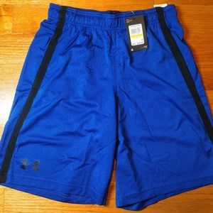 Under Armour athletic loose shorts size Medium